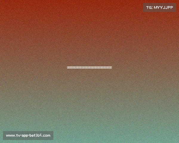 身边戈贝尔略显娇小，法国男篮大合照中文班亚马身形变化引人注目